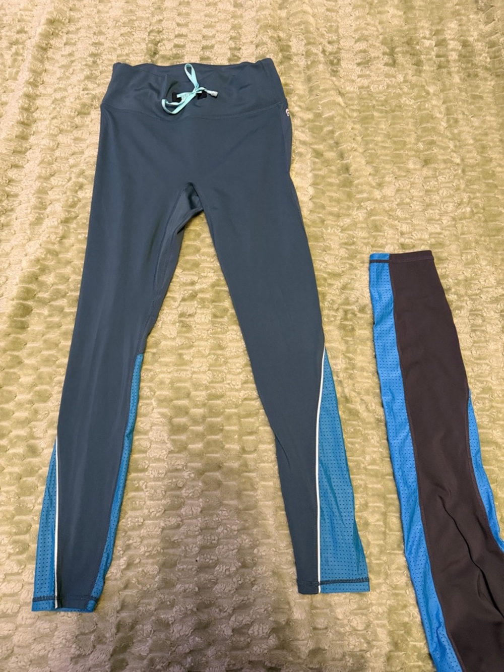Fabletics medium Stride 9 Motion365+ High-Waisted Legging - Picture 2 of 12